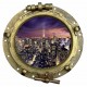 Sticker trompe l'oeil hublot déco New York la nuit.